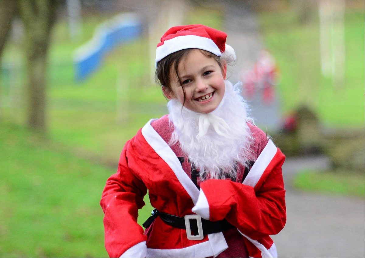 Santa Dash is returning to boost Acorns Hospice The Evesham Observer