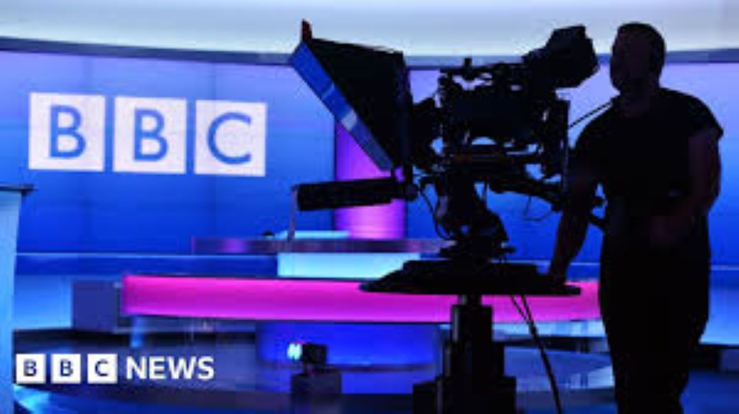 bbc-to-cut-550-jobs-as-new-director-general-launches-major-overhaul